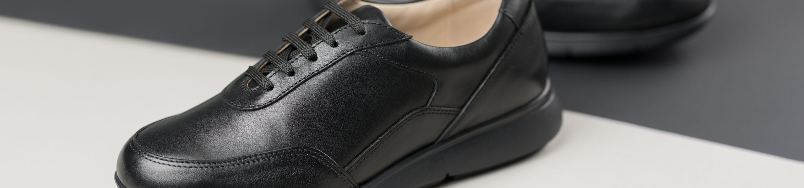 Uniformschuhe. professionelle Uniformschuhe