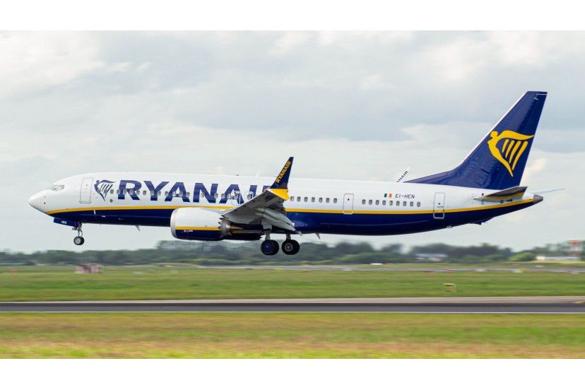 Sapatos de tripulao Ryanair